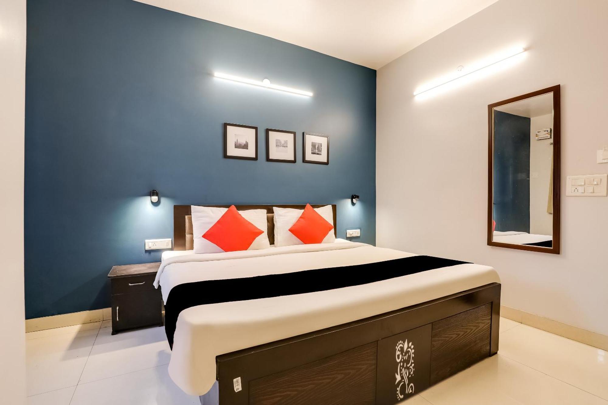 דלהי Collection O 71756 Hotel Silver Arrow Near Pacific Mall Tagore Garden מראה חיצוני תמונה